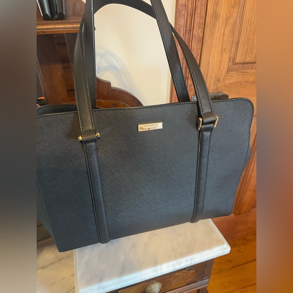 Elegant Kate Spade Black Leather Tote Bag